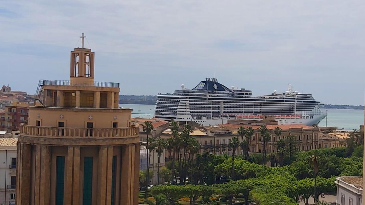 シラクーサBella Vistaアパートメント エクステリア 写真